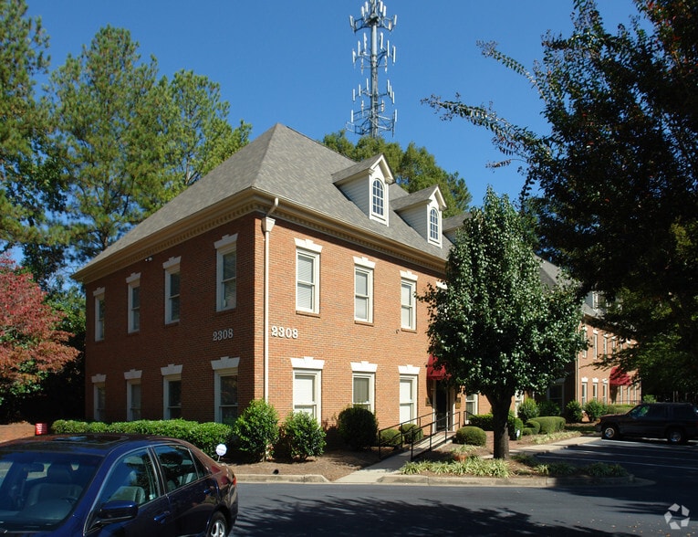 More Photos Of 2308 Perimeter Park Dr, Atlanta Office For Sale