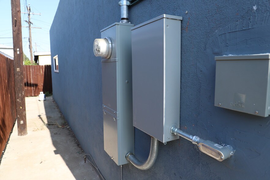 More Photos Of 11720 Inglewood Ave, Hawthorne Congregate Senior Housing For Sale