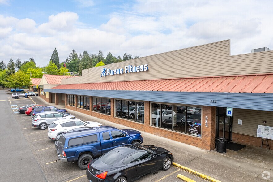 Primary Photo Of 525-695 Centennial Blvd, Springfield Unknown For Sale