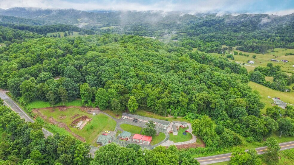 More Photos Of , Sharps Chapel Specialty For Sale