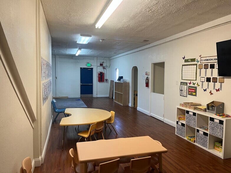 More Photos Of 5909 Camden St, Oakland Daycare Center For Sale