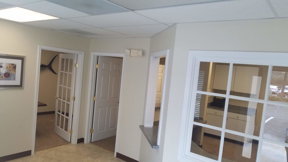 More Photos Of 559 Frost Ave, Warrenton Medical For Lease