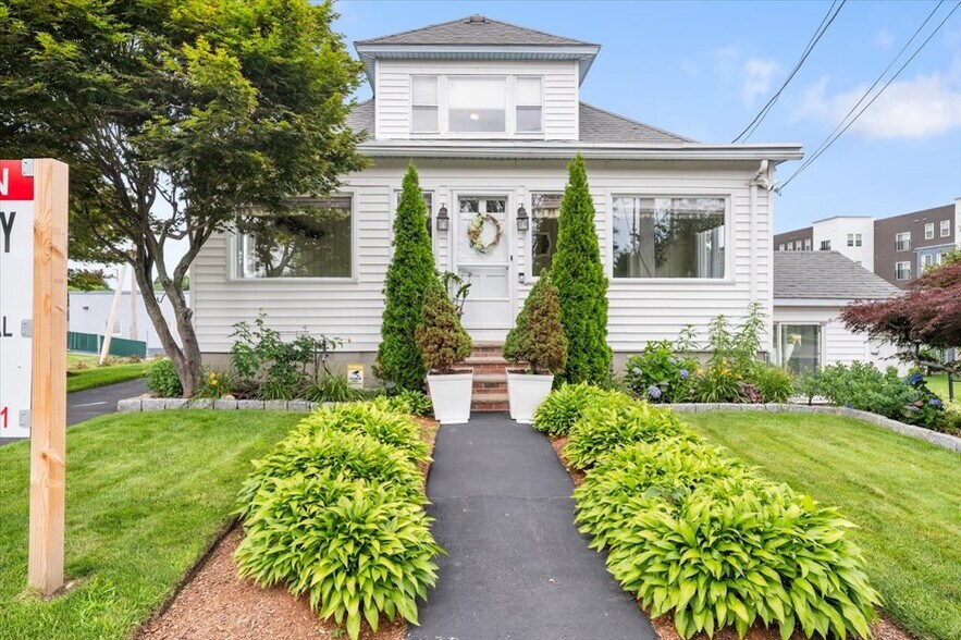 More Photos Of 34 Wellman St, Lowell Office For Lease