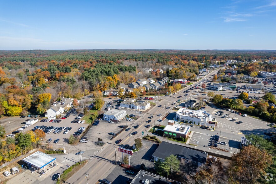 More Photos Of 1 Whiting St, Hingham Freestanding For Lease