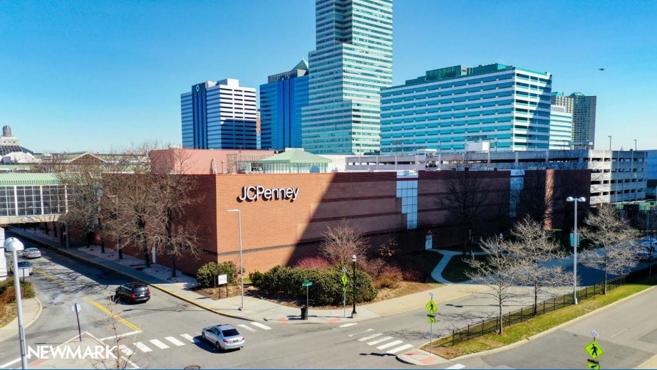 More Photos Of 10 Mall Dr W, Jersey City Department Store For Lease