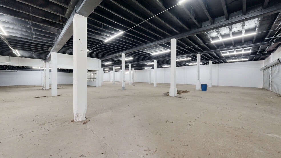 Primary Photo Of 625 Humble Ave, San Antonio Warehouse For Sale