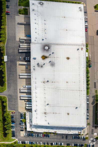 More Photos Of 3860 Pheasant Ridge Dr NE, Blaine Warehouse For Lease