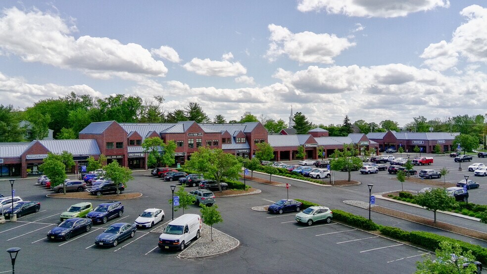 More Photos Of 400-470 US Highway 202/206 Dr, Bedminster Unknown For Lease