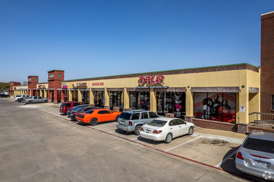 Primary Photo Of 3302-3402 N Buckner Blvd, Dallas Unknown For Lease