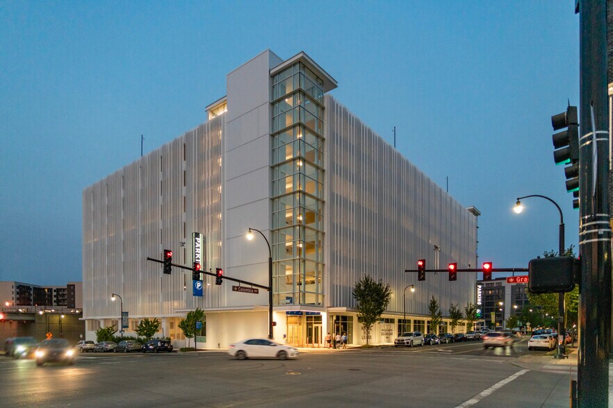 Primary Photo Of 695 Waterfront Way, Vancouver Parking Garage For Lease
