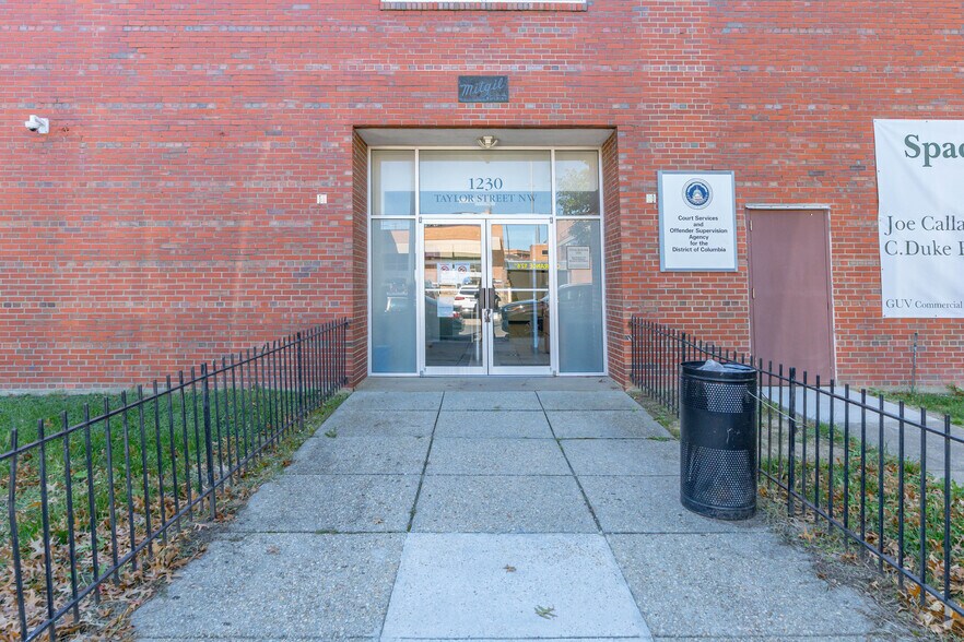 More Photos Of 1230 Taylor St NW, Washington Office For Sale