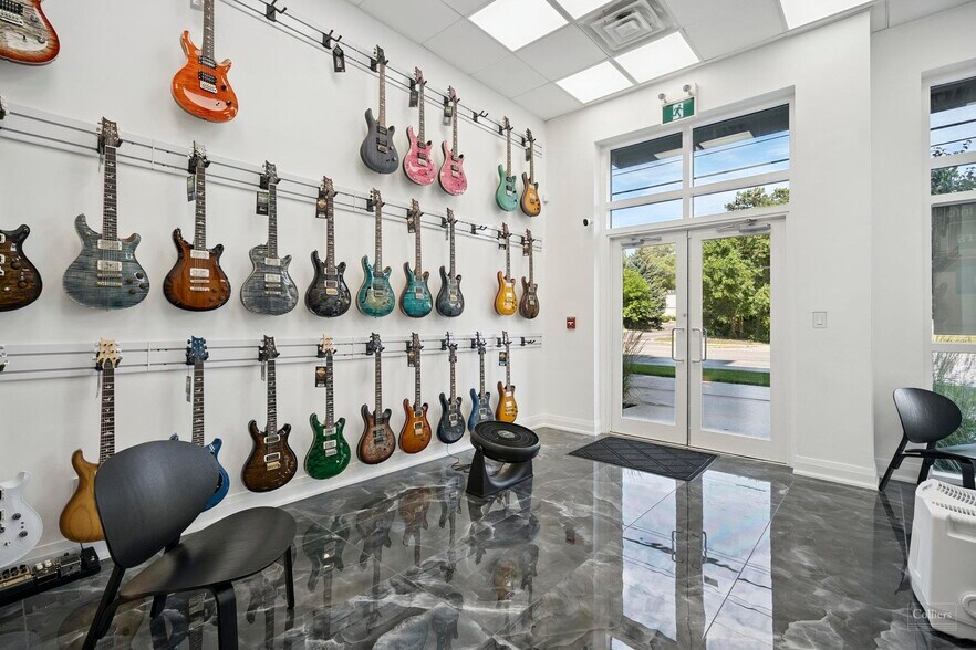 More Photos Of 34 Plains Rd E, Burlington Apartments For Sale