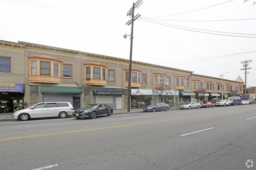 More Photos Of 722-748 1/2 San Pedro St, Los Angeles Apartments For Lease