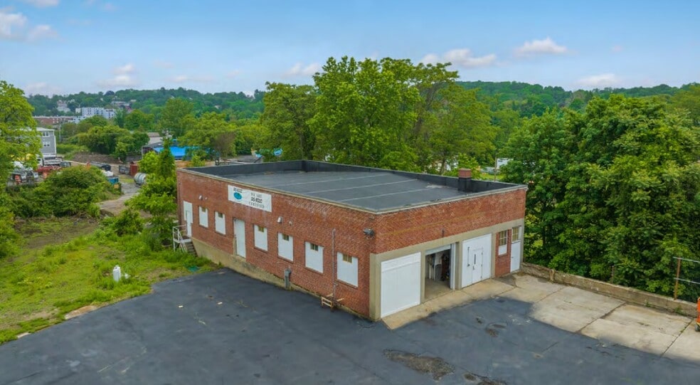 More Photos Of 72 S Kimball St, Haverhill Warehouse For Sale