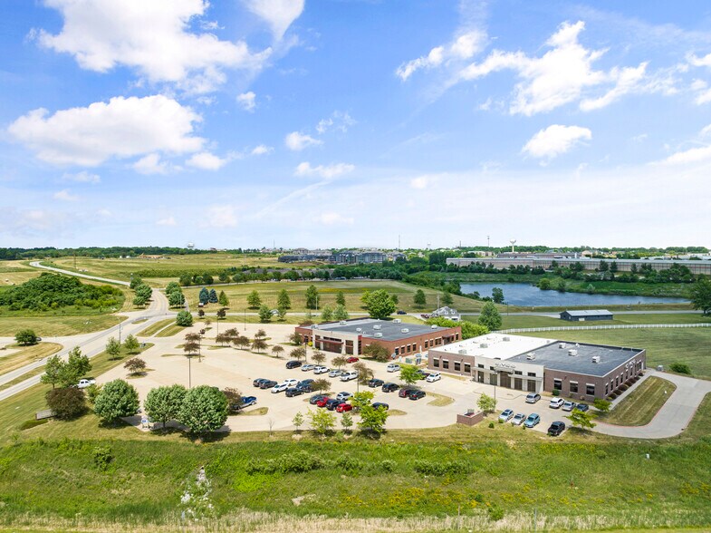More Photos Of 2301 Jones Blvd, Coralville Medical For Sale