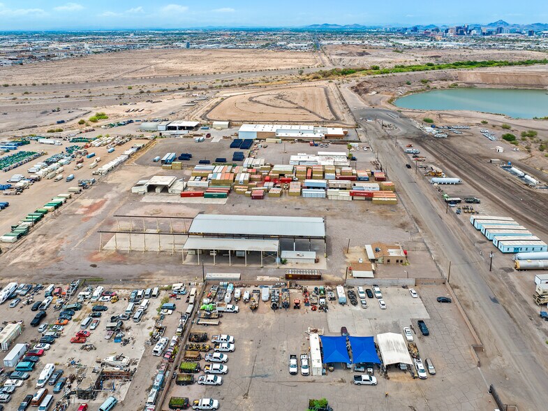 More Photos Of 4244 S 15th Ave, Phoenix Contractor Storage Yard For Lease