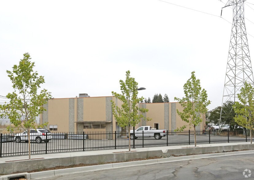 More Photos Of 1638 S Milpitas Blvd, Milpitas Manufacturing For Lease