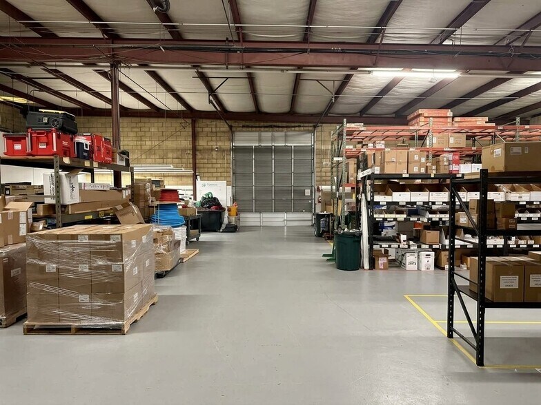 More Photos Of 1110 Appleton Dr, Nashville Light Distribution For Lease