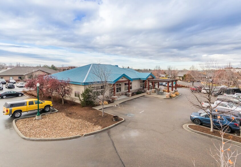 More Photos Of 1059 E Iron Eagle Dr, Eagle Office For Lease