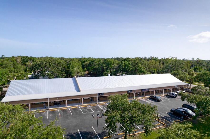 More Photos Of 1112 Whitfield Ave, Sarasota Storefront Retail Office For Sale