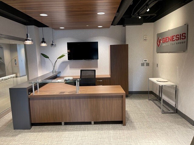 More Photos Of 220 Lyon St NW, Grand Rapids Office For Lease
