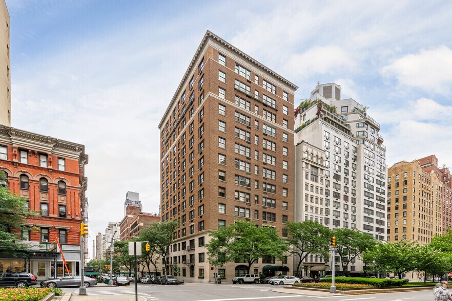 More Photos Of 815 Park Ave, New York Apartments For Sale