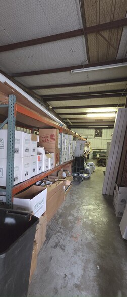 More Photos Of 5701 Houchin St, Naples Manufacturing For Lease