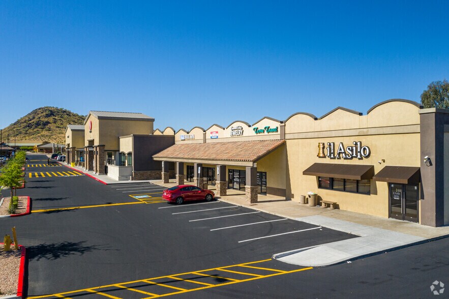 More Photos Of 13440 N 7th St, Phoenix Unknown For Lease