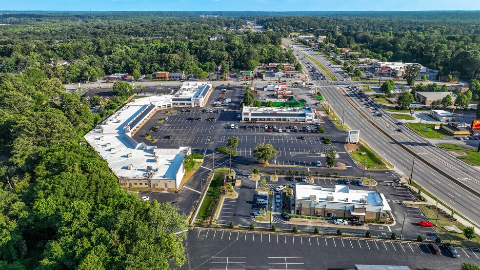 More Photos Of 6570 Tara Blvd, Jonesboro Storefront For Lease