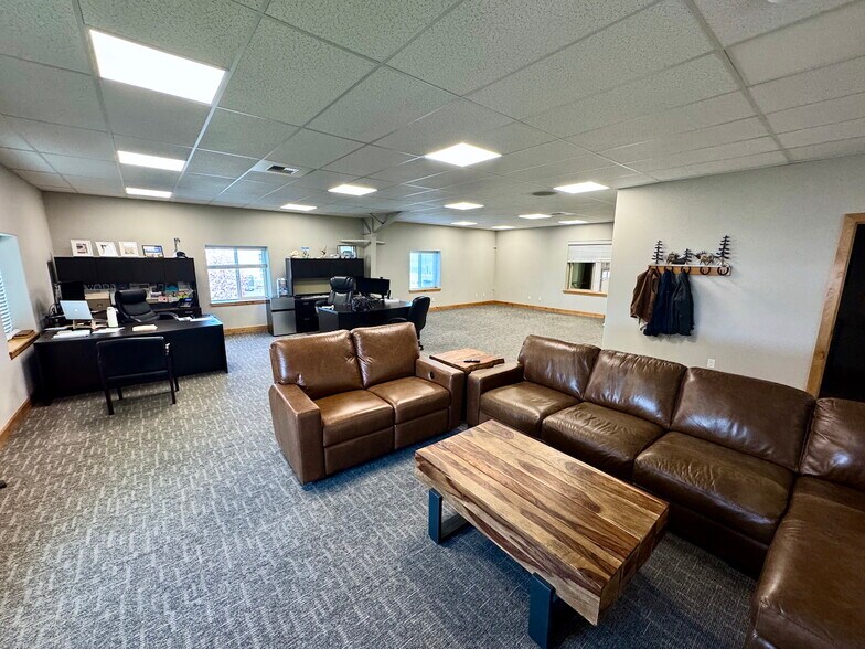 More Photos Of 150 Keys Rd, Yakima Warehouse For Lease