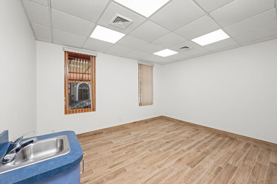 More Photos Of 248 Avenue P, Brooklyn Office Residential For Sale
