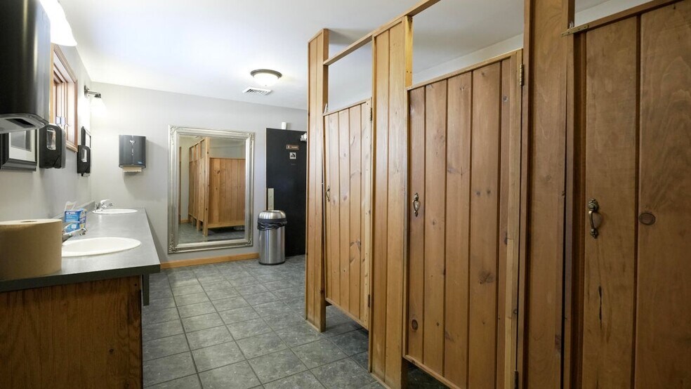 More Photos Of 697 Bear Swamp Rd, Peru General Retail For Sale