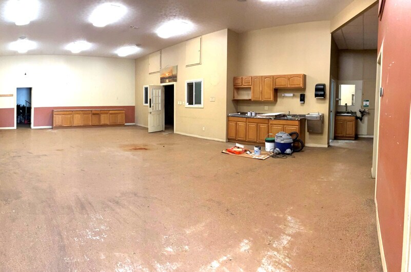 More Photos Of 1249 Lehigh Station Rd, Henrietta Warehouse For Lease