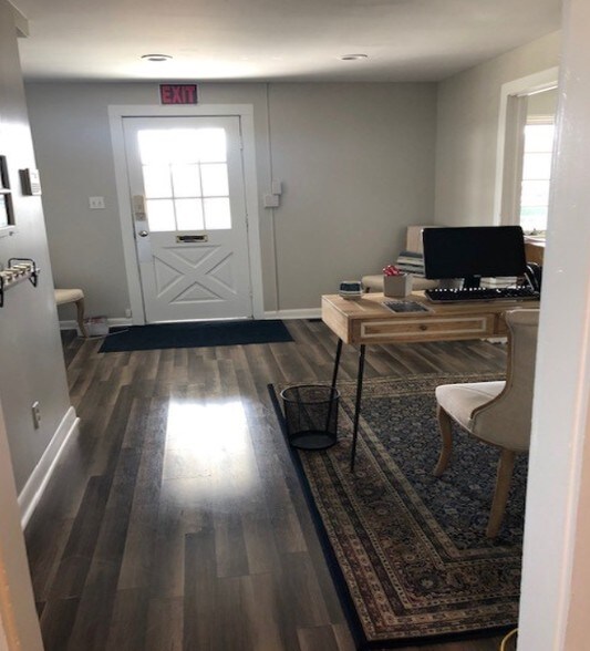 More Photos Of 1286 W Lane Ave, Columbus Office For Lease