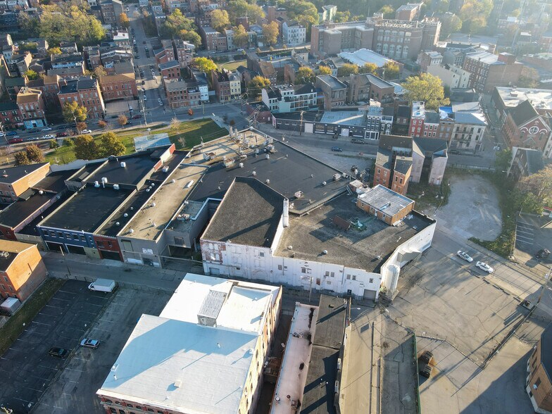 More Photos Of 1612-1616 Moore St, Cincinnati Manufacturing For Lease