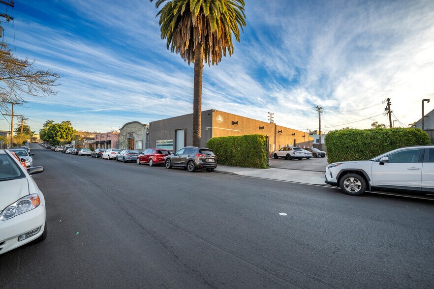 More Photos Of 1342 Coronado Ave, Long Beach Loft Creative Space For Lease