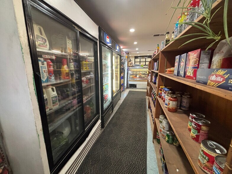 More Photos Of 3 Hamilton Rd, Pine Bush Convenience Store For Sale