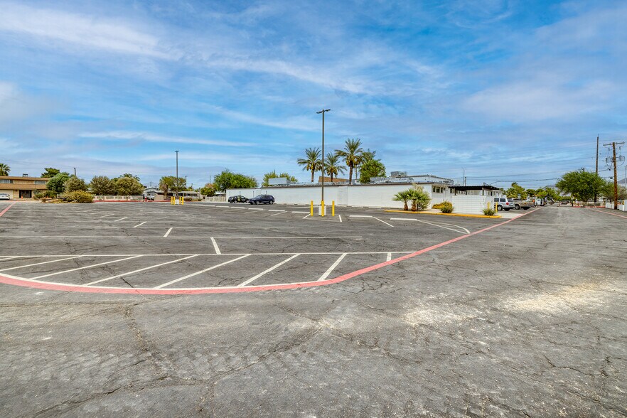 More Photos Of 2401 E Tonopah Ave, North Las Vegas Religious Facility For Sale