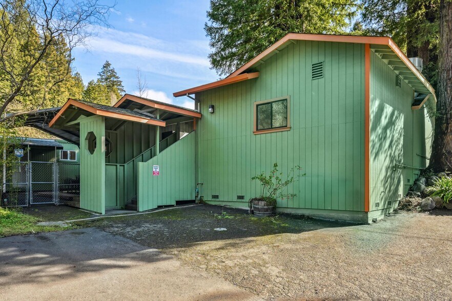 More Photos Of 17132 Highway 116, Guerneville General Retail For Sale