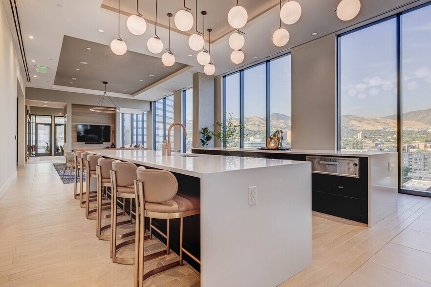 More Photos Of 211 E 300 S, Salt Lake City Apartments For Lease