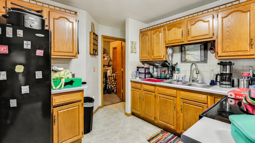 More Photos Of 106 S Harding St, Owen Apartments For Sale