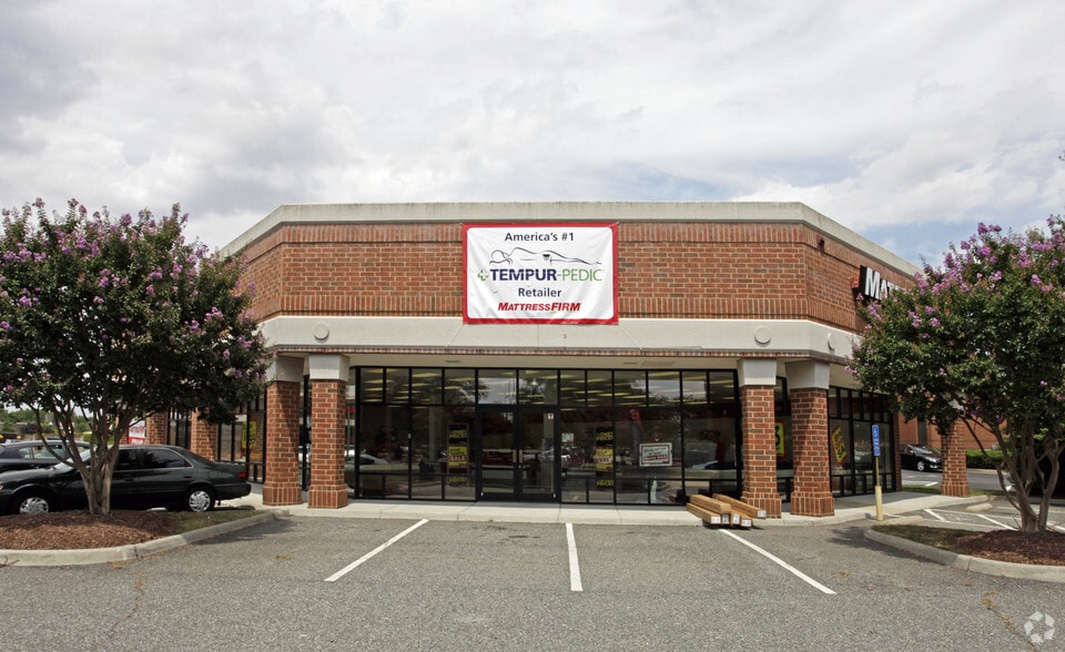 More Photos Of 1600 Crossways Blvd, Chesapeake Unknown For Lease