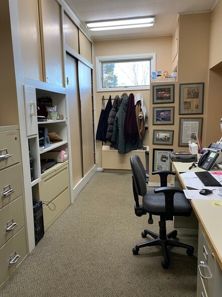 More Photos Of 4749 Hermantown Rd, Hermantown Garden Center For Lease