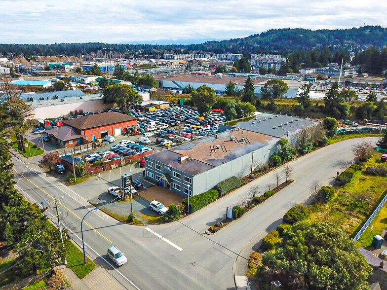 More Photos Of 961 Dunford Ave, Langford Warehouse For Sale