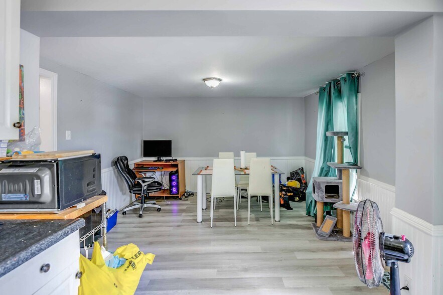 More Photos Of 5371 Huron St, Niagara Falls Apartments For Sale