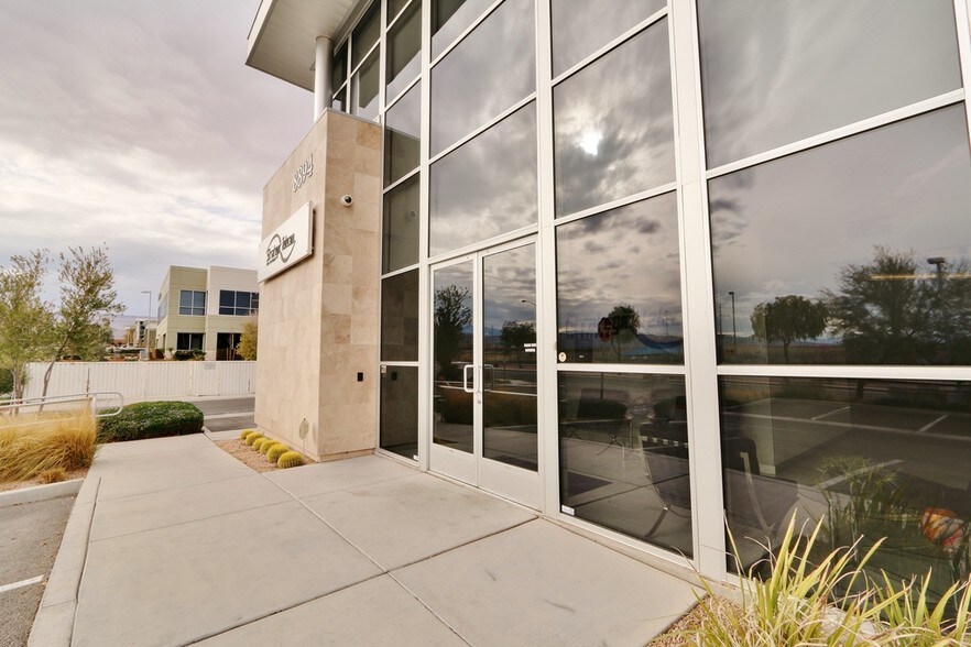 More Photos Of 8894 Spanish Ridge Ave, Las Vegas Office For Sale