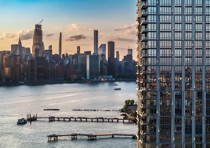 More Photos Of 60 Wharf Dr, Brooklyn Apartments For Lease