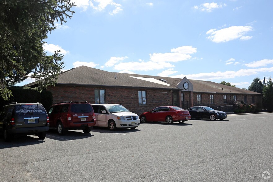 More Photos Of 432 Ganttown Rd, Sewell Medical For Lease