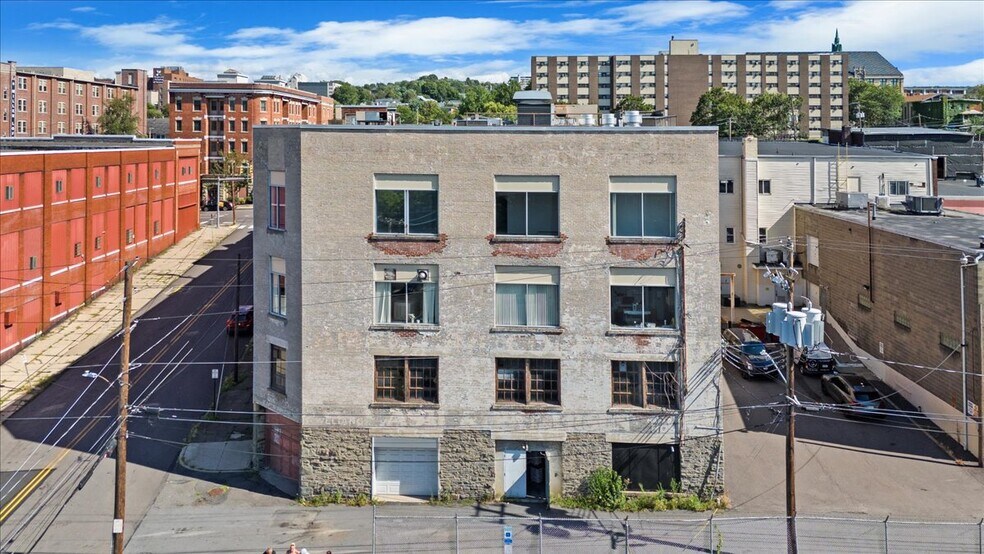 More Photos Of 541 Wyoming Ave, Scranton Office For Lease