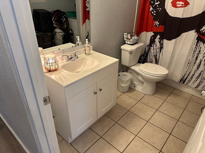 More Photos Of 3423-3425 Charleston Ct, Stockton Apartments For Sale